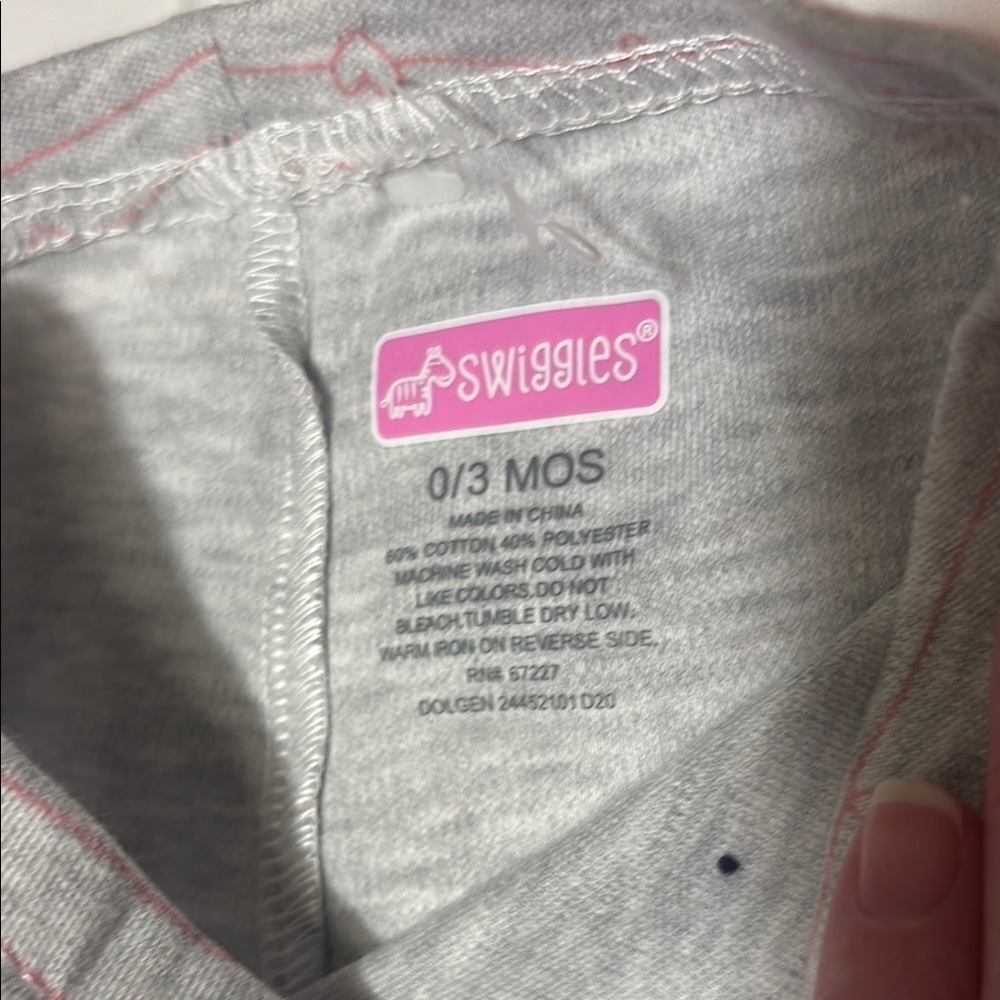 Pink and Gray Baby Outfit Set, Onsie, Pants, and Hat - Picture 4 of 6